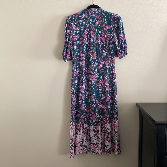 Diane Von Furstenberg Silk Floral dress - Picture 4 of 7
